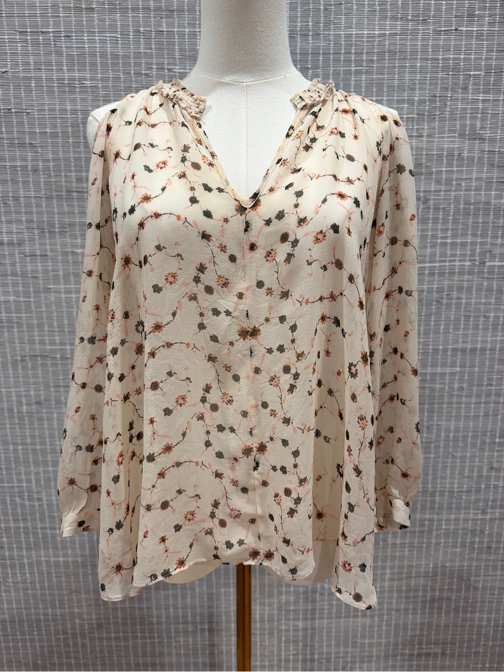 🤎 10 Crosby Derek Lam Cold Shoulder Blouse 🤎